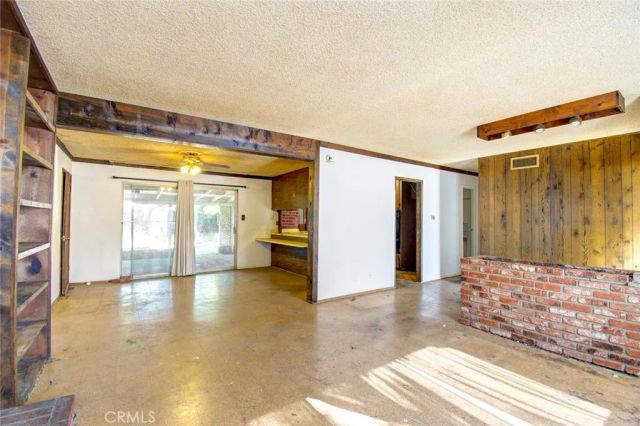 585 N Wendy Drive, Newbury Park, CA 91320