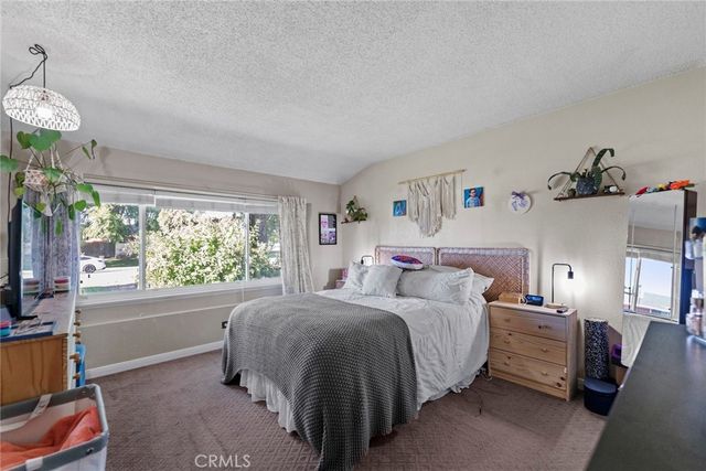 2066 Royalty, Pomona, CA 91767