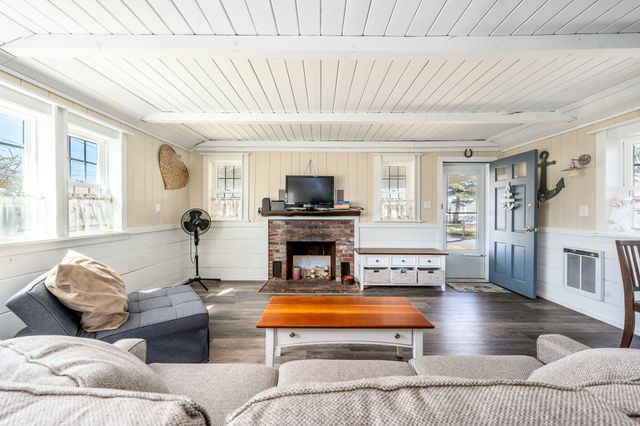 242 Old Wharf Road UNIT F2, Dennis Port, MA 02639