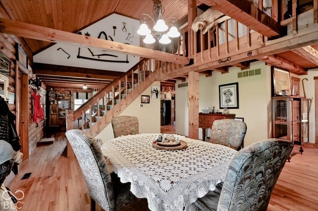 9745 Cumberland Road, Fishers, IN 46037