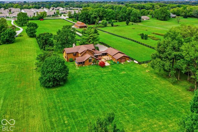 9745 Cumberland Road, Fishers, IN 46037