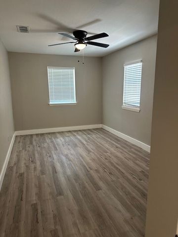 609 Juno Lane, Denton, TX 76209