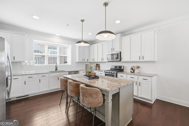 557 Henry Drive, Marietta, GA 30064