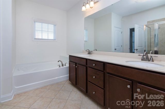 2231 Eversham Drive NW, Concord, NC 28027