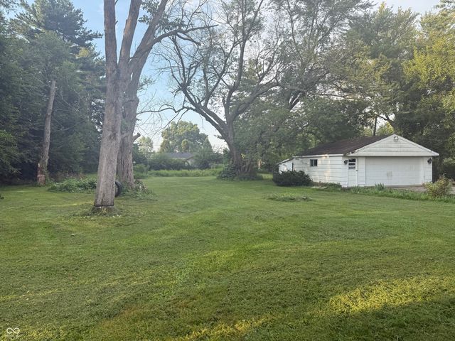 1607 E Stop 12 Road, Indianapolis, IN 46227