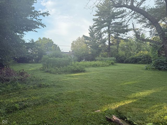 1607 E Stop 12 Road, Indianapolis, IN 46227