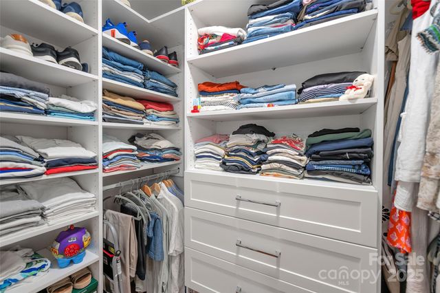 664 Tryon Place, Gastonia, NC 28054