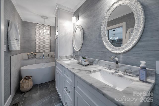 664 Tryon Place, Gastonia, NC 28054