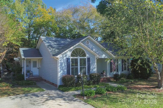 664 Tryon Place, Gastonia, NC 28054