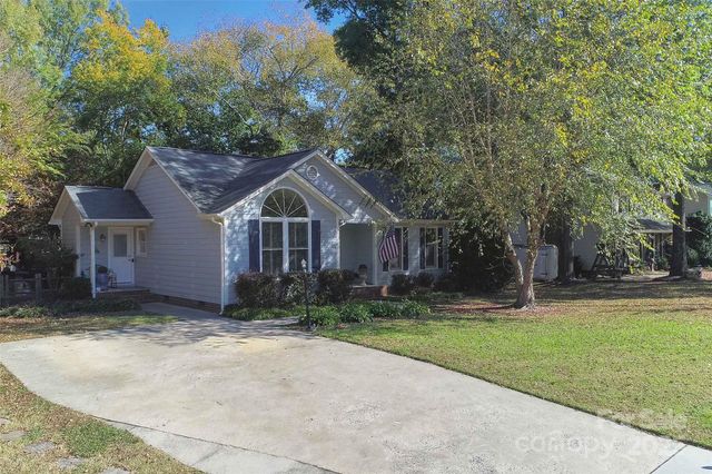 664 Tryon Place, Gastonia, NC 28054