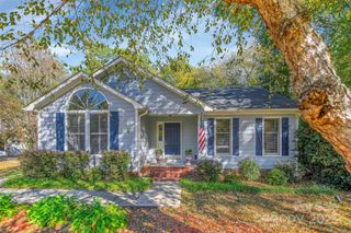 664 Tryon Place, Gastonia, NC 28054