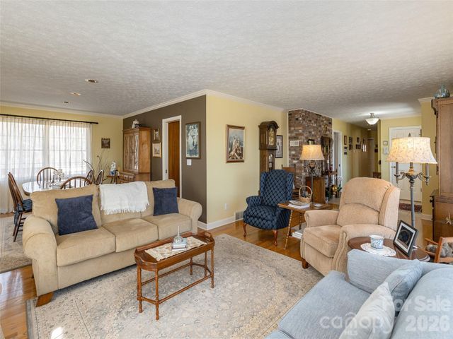 71 W Fairway Drive, Etowah, NC 28729