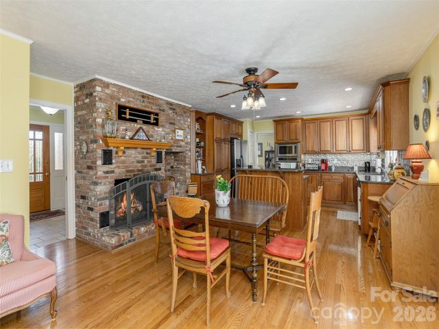 71 W Fairway Drive, Etowah, NC 28729