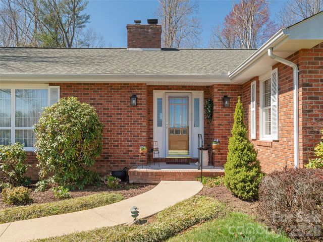 71 W Fairway Drive, Etowah, NC 28729