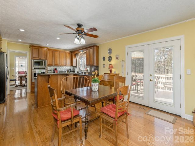 71 W Fairway Drive, Etowah, NC 28729