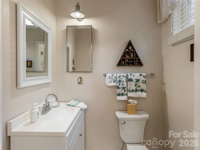 71 W Fairway Drive, Etowah, NC 28729