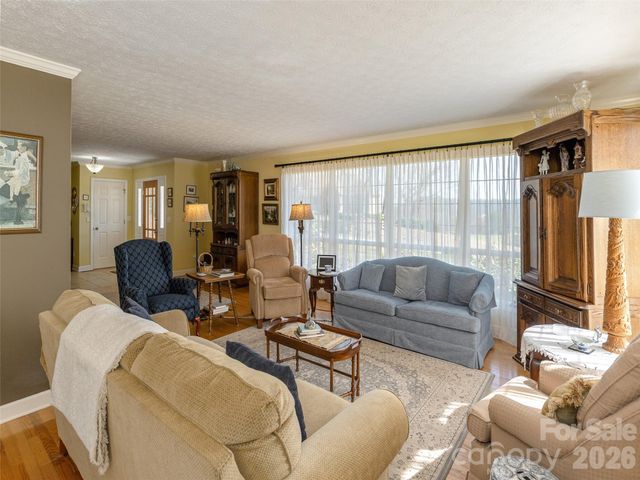 71 W Fairway Drive, Etowah, NC 28729