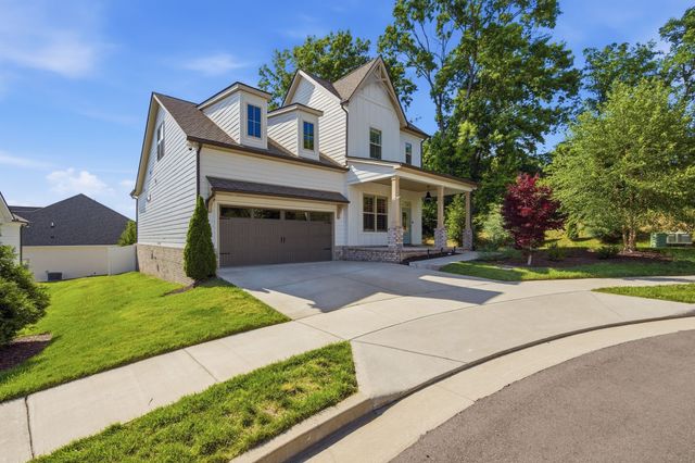 905 Chick Ct, Brentwood, TN 37027