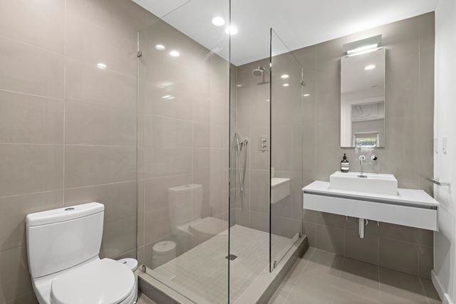 926 HUDSON ST, Hoboken, NJ 07030