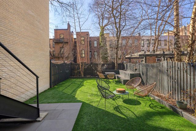 926 HUDSON ST, Hoboken, NJ 07030