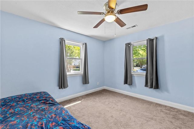 236 Woodview AVE, Norfolk, VA 23505