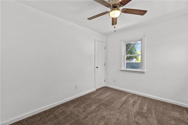 236 Woodview AVE, Norfolk, VA 23505