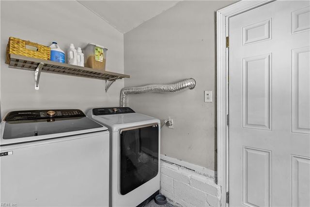 236 Woodview AVE, Norfolk, VA 23505