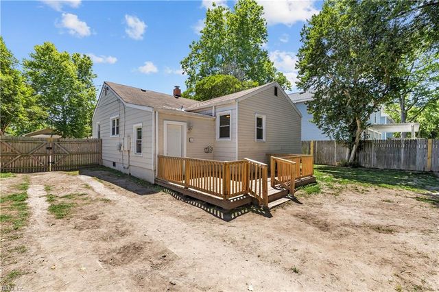 236 Woodview AVE, Norfolk, VA 23505