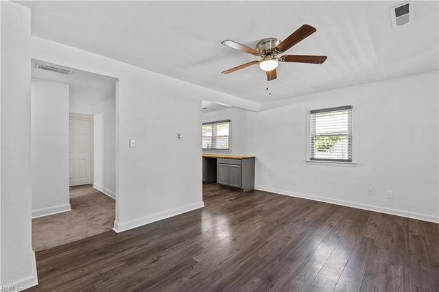 236 Woodview AVE, Norfolk, VA 23505