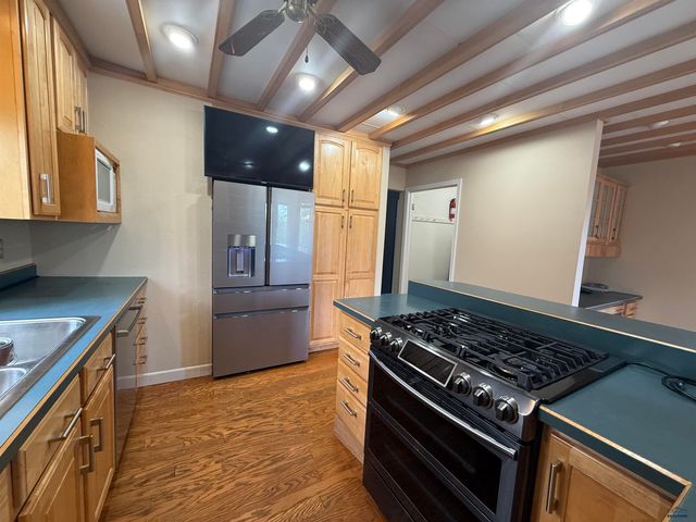 4102 PARKRIDGE PL, Rapid City, SD 57702