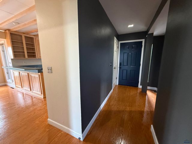 4102 PARKRIDGE PL, Rapid City, SD 57702