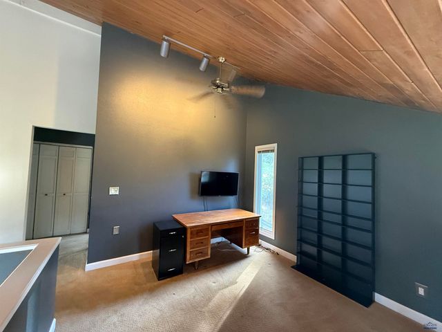 4102 PARKRIDGE PL, Rapid City, SD 57702