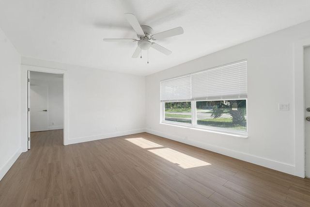 4317 Birdwood Street, Palm Beach Gardens, FL 33410