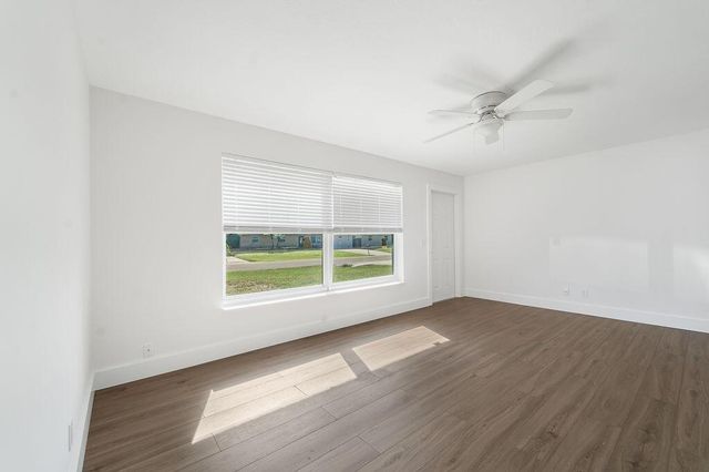 4317 Birdwood Street, Palm Beach Gardens, FL 33410