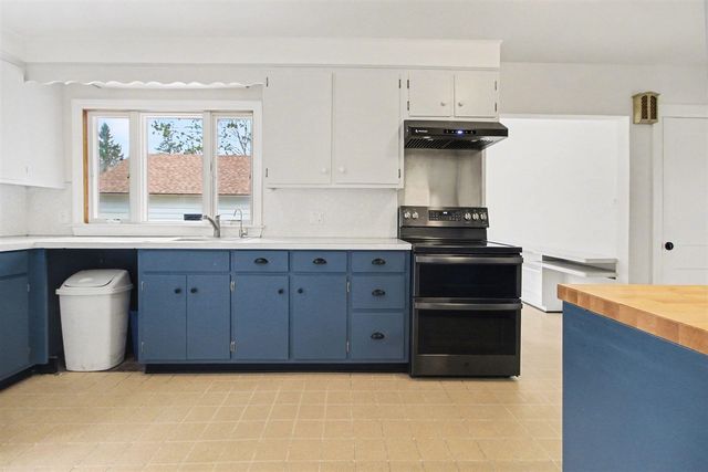 4500 E Huron River Drive, Ann Arbor, MI 48105