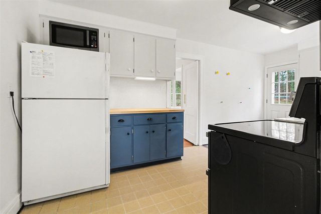 4500 E Huron River Drive, Ann Arbor, MI 48105