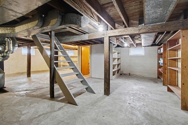 4500 E Huron River Drive, Ann Arbor, MI 48105