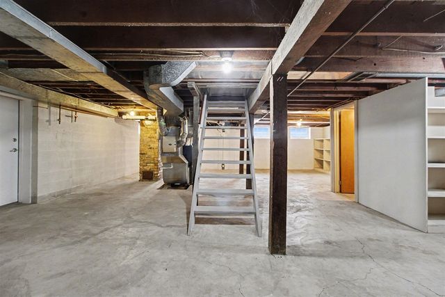 4500 E Huron River Drive, Ann Arbor, MI 48105