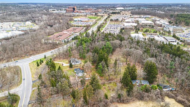 4500 E Huron River Drive, Ann Arbor, MI 48105