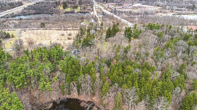 4500 E Huron River Drive, Ann Arbor, MI 48105