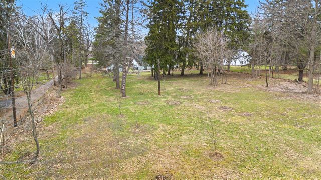 4500 E Huron River Drive, Ann Arbor, MI 48105