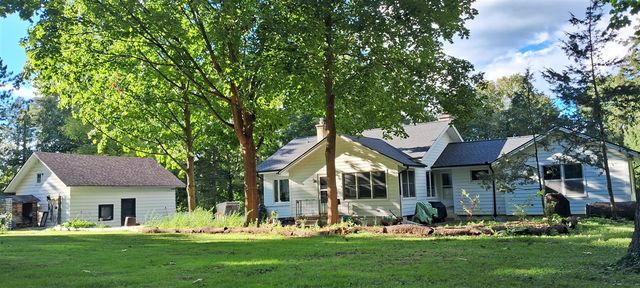 4500 E Huron River Drive, Ann Arbor, MI 48105