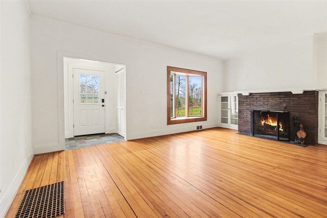 4500 E Huron River Drive, Ann Arbor, MI 48105