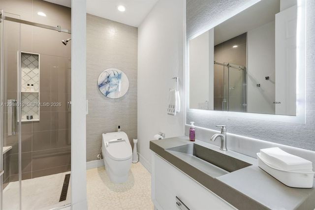 2309 20th Place, Cape Coral, FL 33990