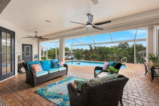 2309 20th Place, Cape Coral, FL 33990