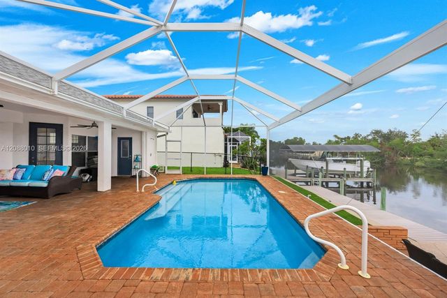 2309 20th Place, Cape Coral, FL 33990