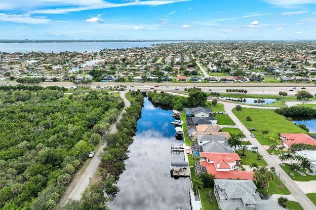 2309 20th Place, Cape Coral, FL 33990