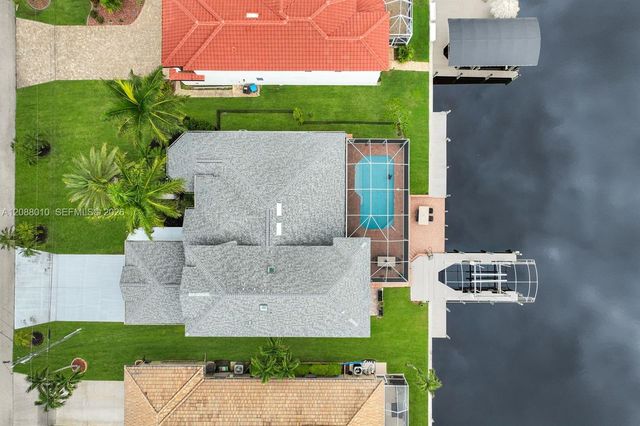2309 20th Place, Cape Coral, FL 33990