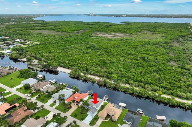 2309 20th Place, Cape Coral, FL 33990