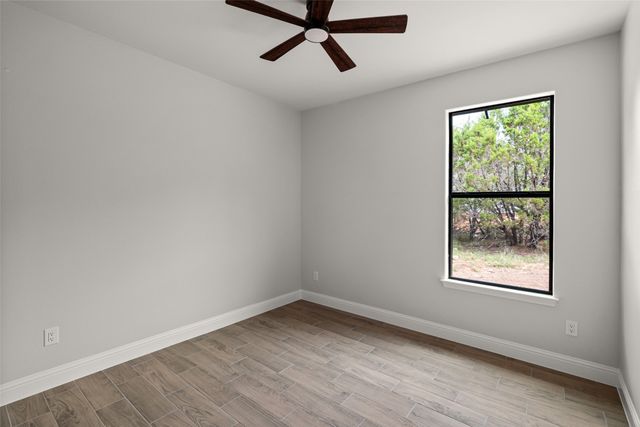5405 Stonegate Circle, Granbury, TX 76048